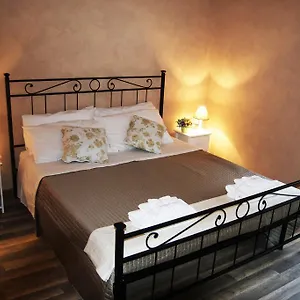 Appartement House Colosseo